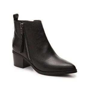 Steve Madden black leather booties - PEELE